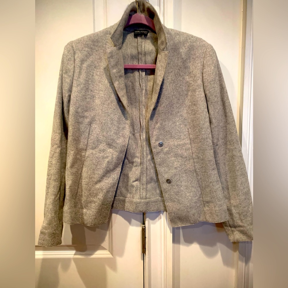 Fabulous! Andrea Rosati wool blazer👻👻